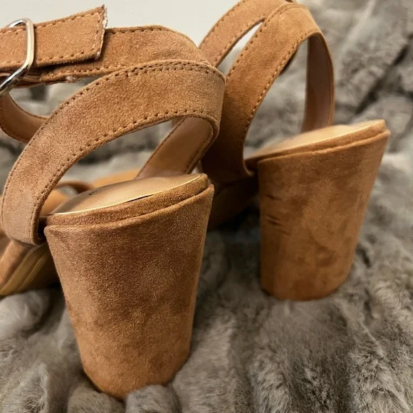 Tan Suede Heeled Strap Shoes - Picture 4 of 6
